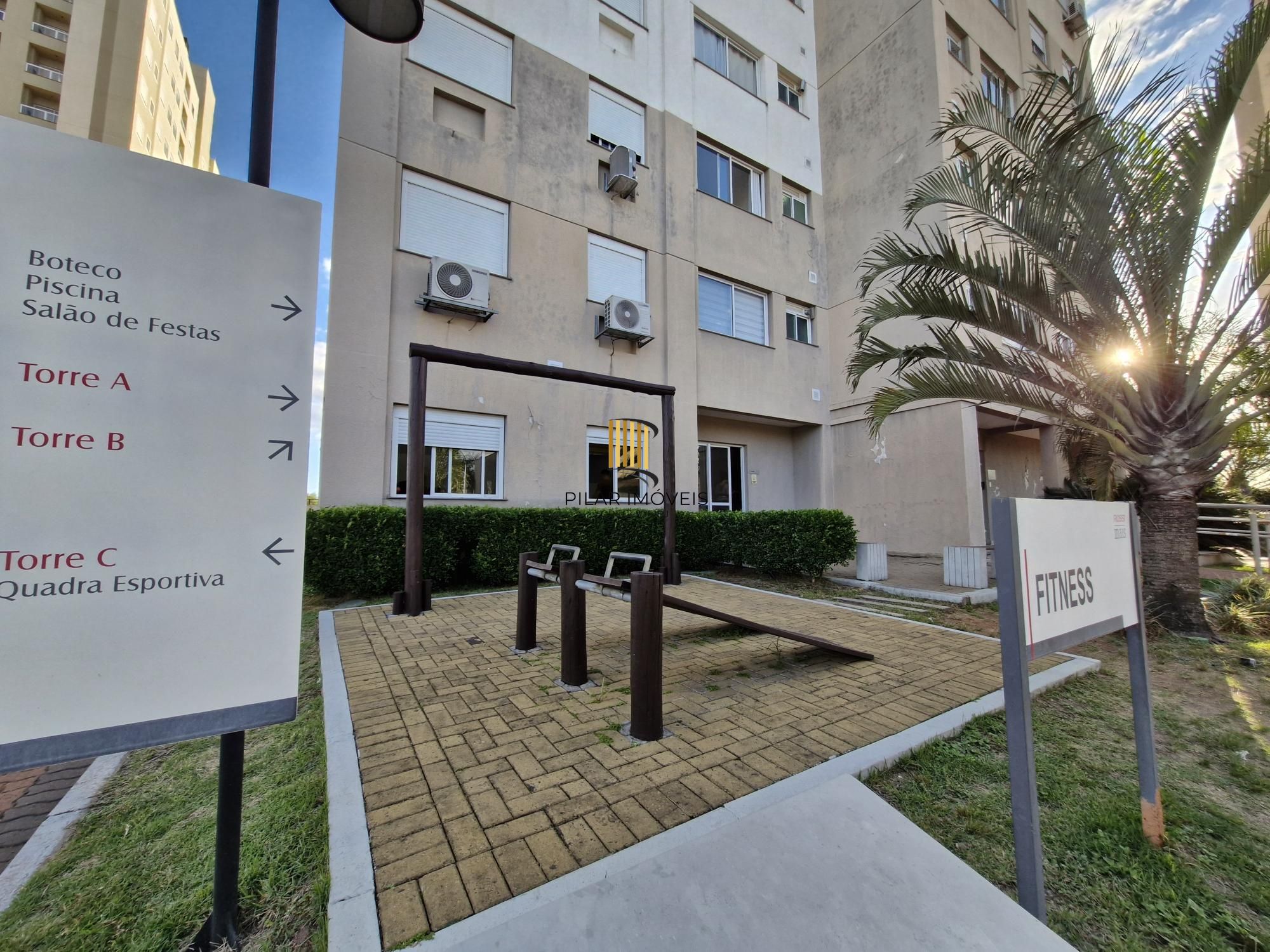 Apartamento 3 dormitórios com infra de clube bairro Humaitá