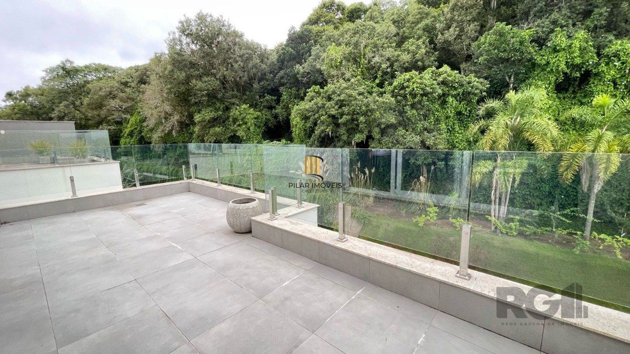 Casa Condominio 3 Dormitório(s) Bairro Pedra Redonda