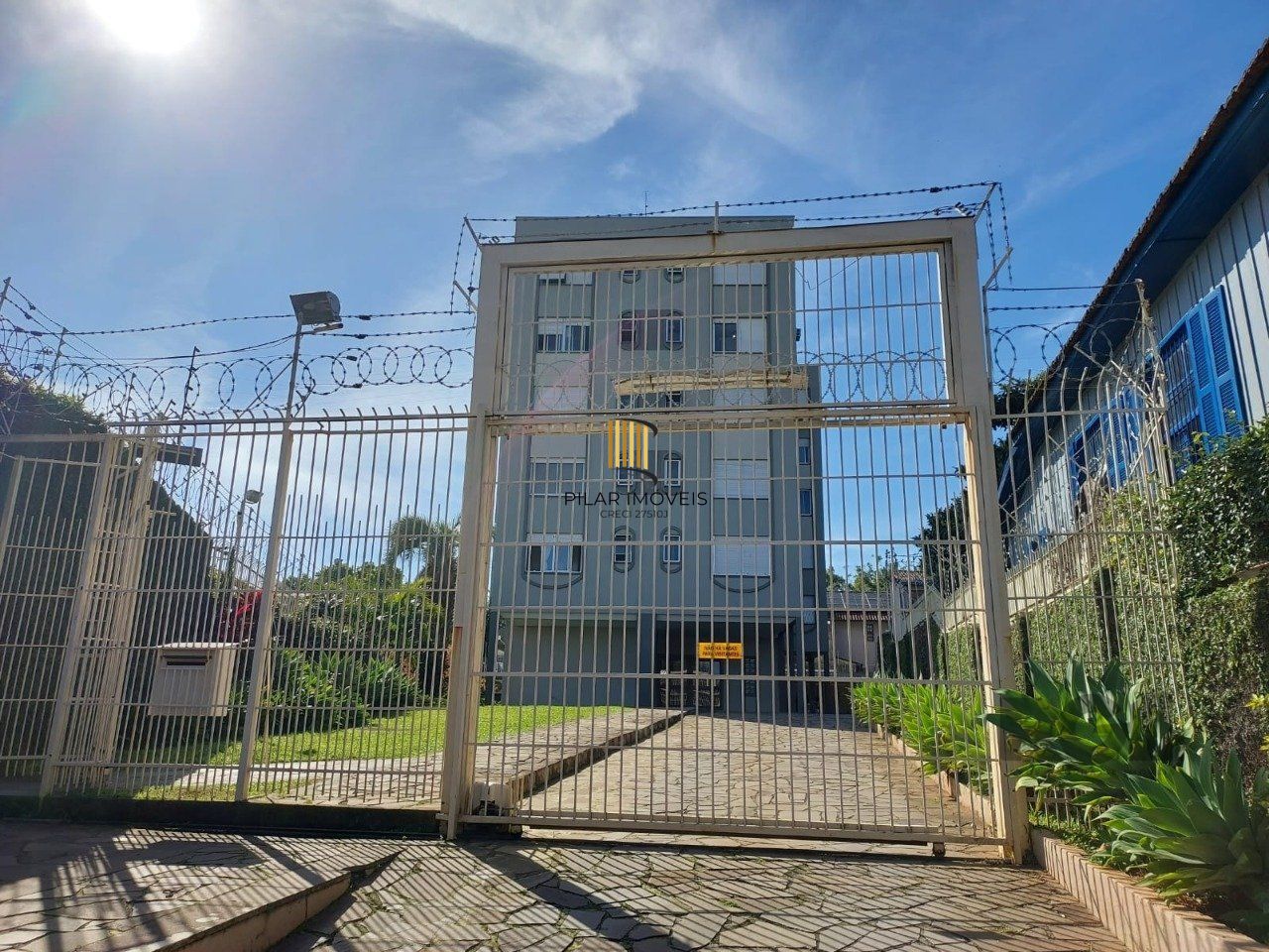 APARTAMENTO UM DORMITORIO, COM VAGA GARAGEM E ELEVADOR, NO BAIRRO NONOAI, EM PORTO ALEGRE, RS