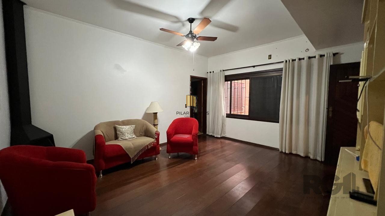Apartamentos com 5 quartos, 2 suítes, 4 vagas de garagem, no bairro Santana, Porto Alegre/RS