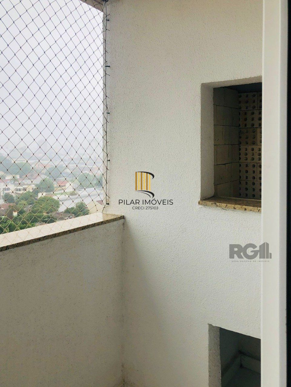 Apartamaento de 2 dormitórios, sala, cozinha, banheiro no bairro Marechal Rondon em Canoas