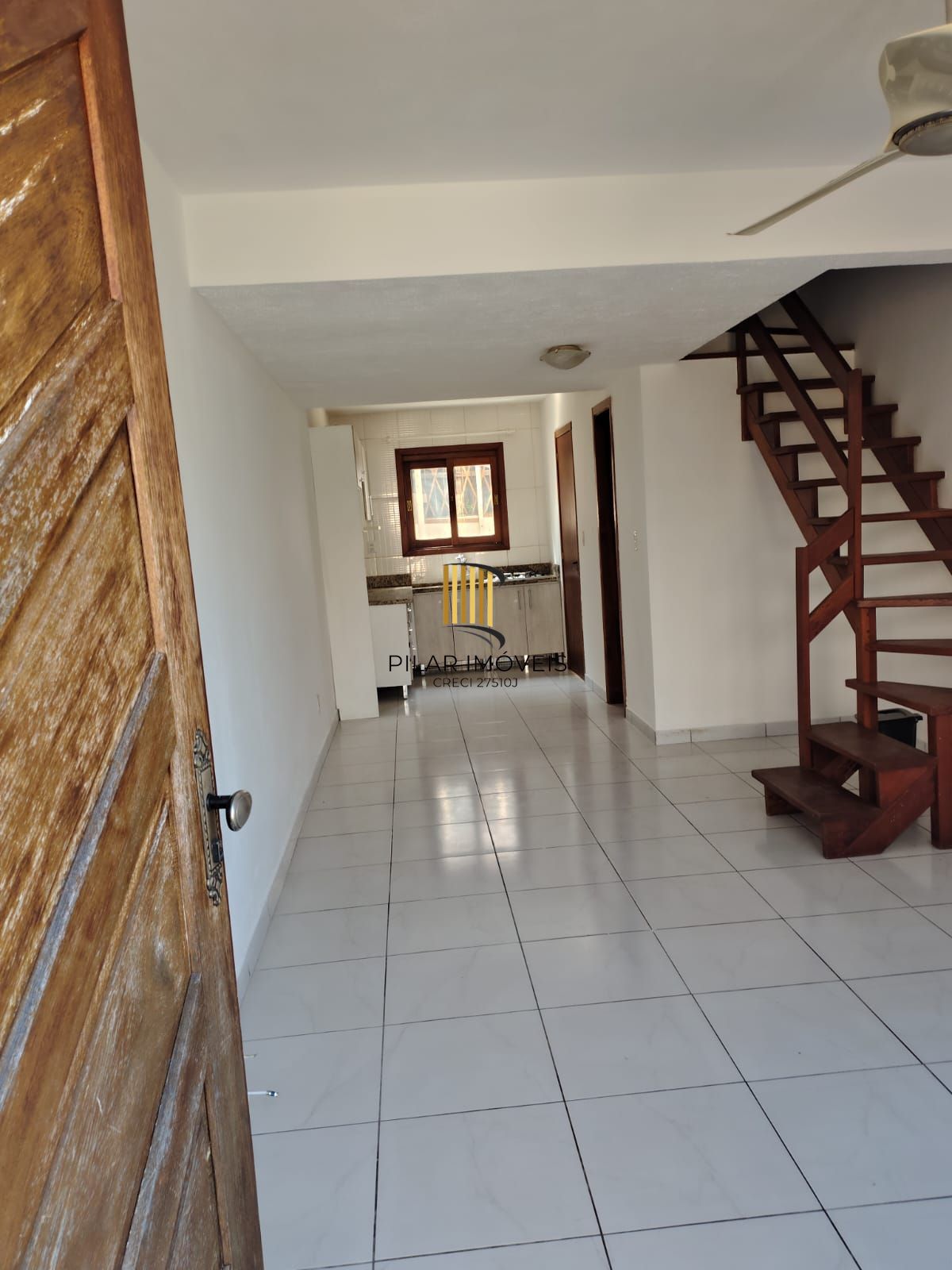 Sobrado 2 dormitórios no bairro Hípica