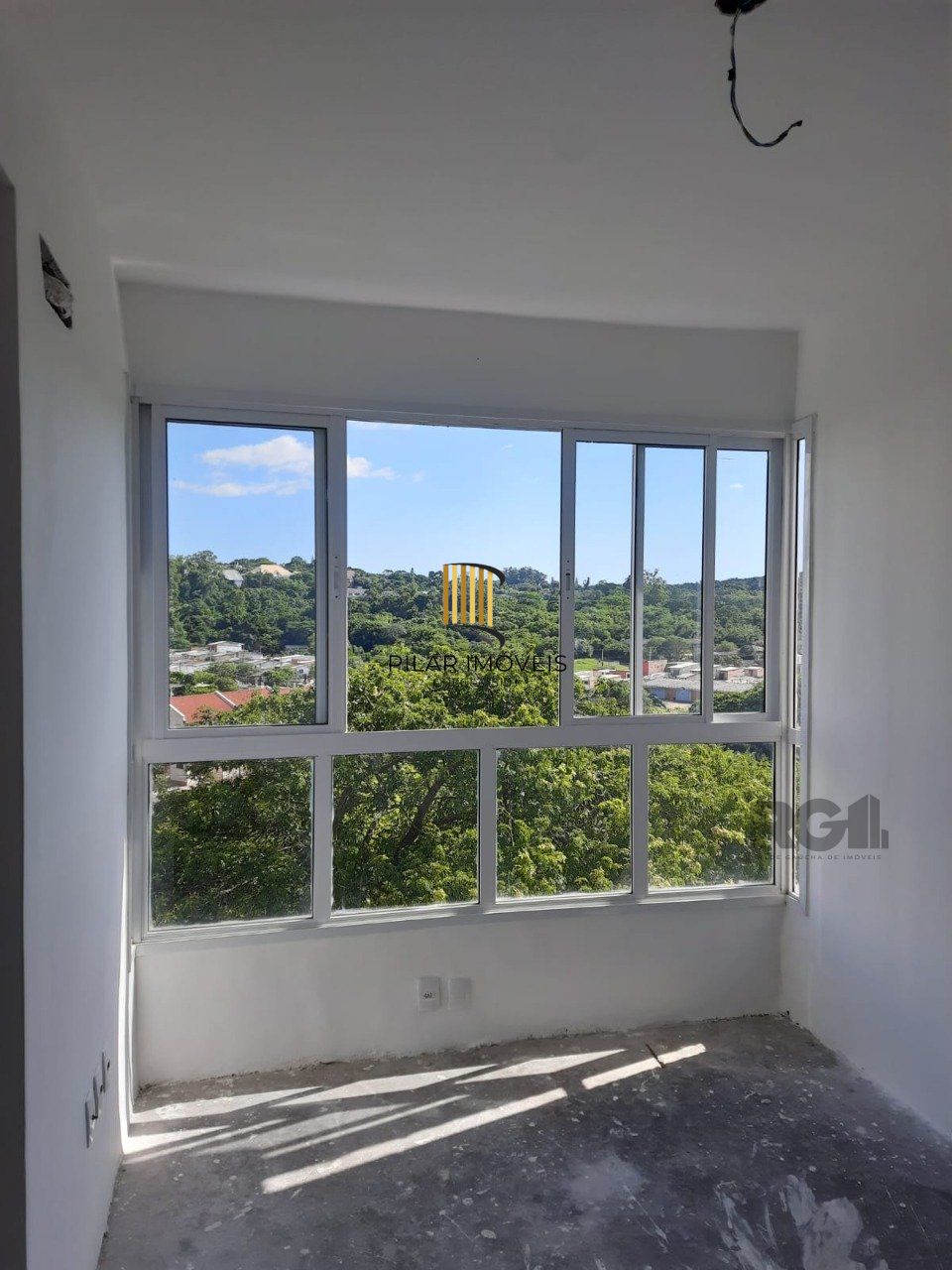 Apartamento com 2 quartos, vaga de garagem - 42,51m² no bairro Cavalhada, Porto Alegre/RS - Pilar Imóveis
