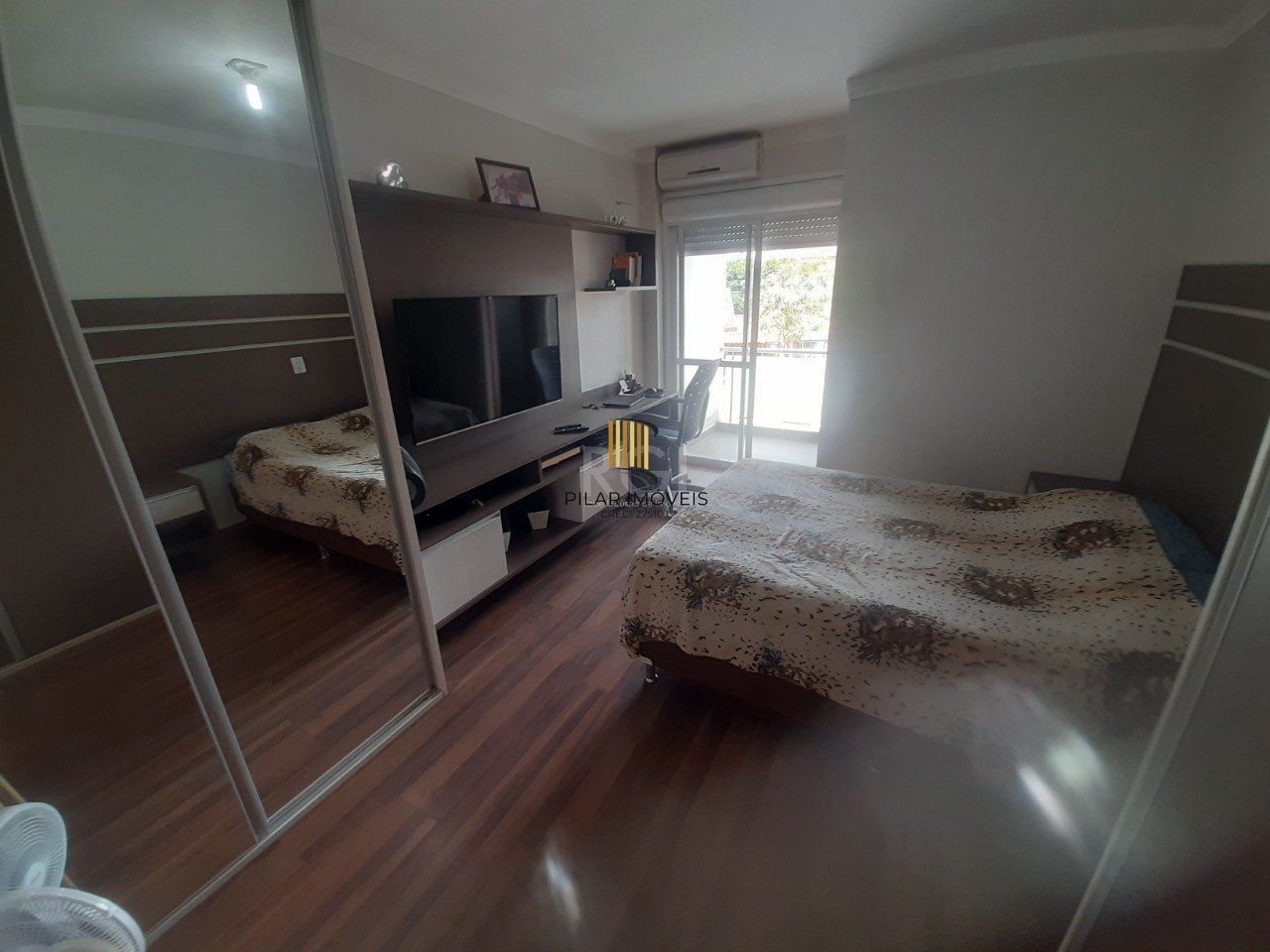 Casa com 2 quartos, 2 suítes, varanda, 1 vaga de garagem, no bairro Aberta dos Morros, Porto Alegre/RS