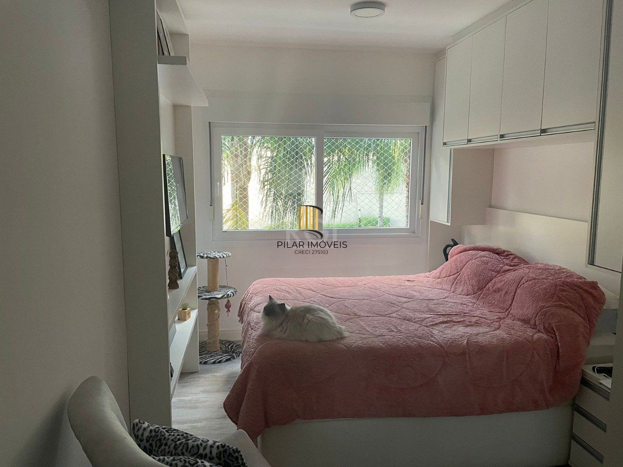 Apartamento para Venda - 60m², 2 dormitórios, sendo 1 suites, 1 vaga - Glória
