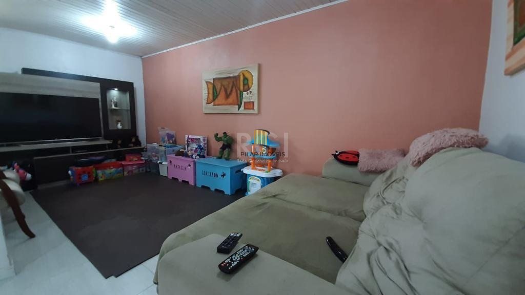 Casa 3 dormitórios no bairro Ipanema