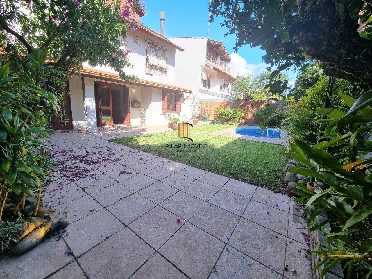 Casa Cond 5 dorm, 3 WC, piscina, jadim grande, cavalhada, Porto Alegre, RS