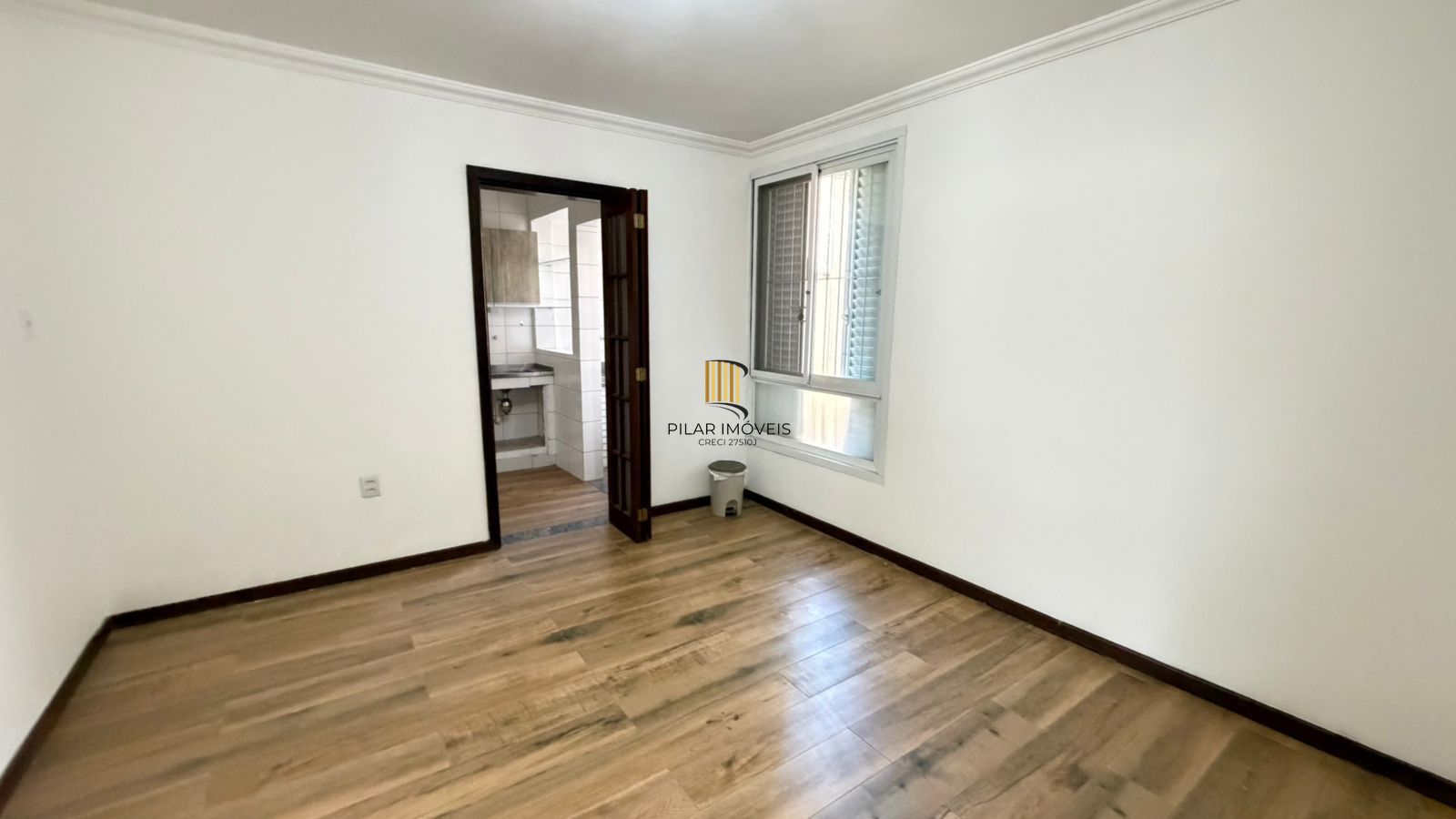 Apartamento de 2 dormitórios com vista para o Marinha no bairro Menino Deus em Porto Alegre/RS
