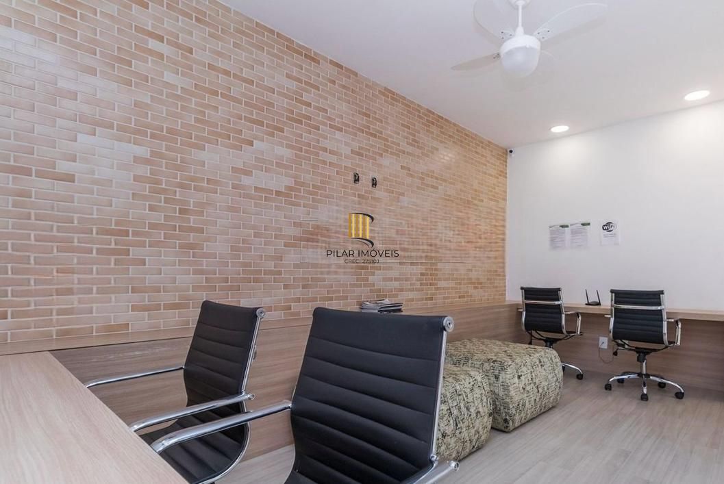 Cobertura com 157m2, 3 dormitórios no bairro Boa Vista.