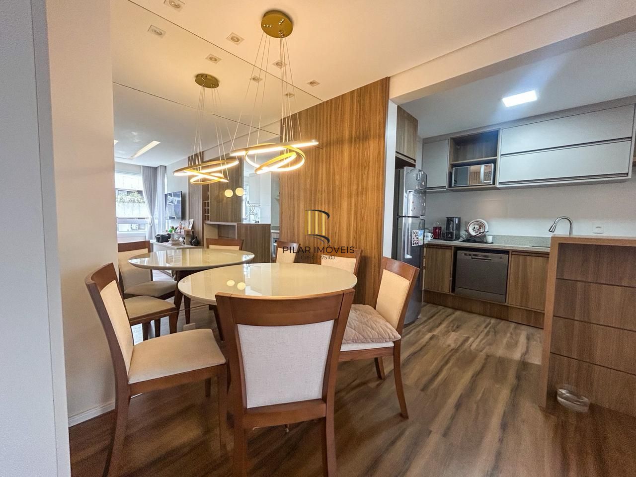 Impecável apartamento 03 dormitórios, 01 suíte - 87m² privativos, condomínio completa infra no Bairro Santa Tereza - Vaga dupla coberta.