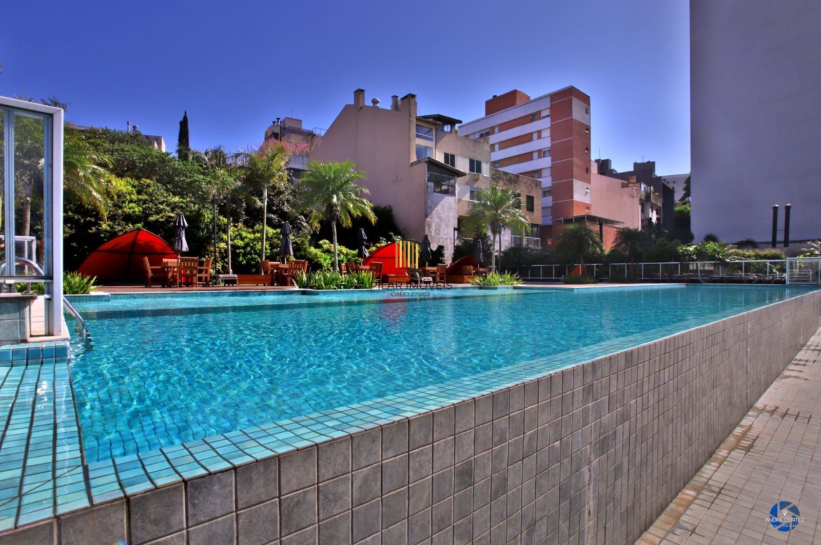 Apartamento de 02 quartos, , 01 vaga, 01 suítes, Área de serviço em Porto Alegre/RS