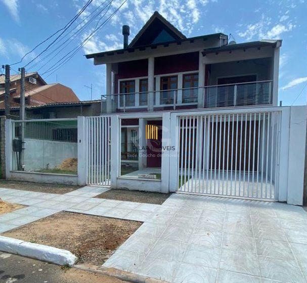 Sobrado 3 dormitórios no bairro Moinhos de Vento em Canoas