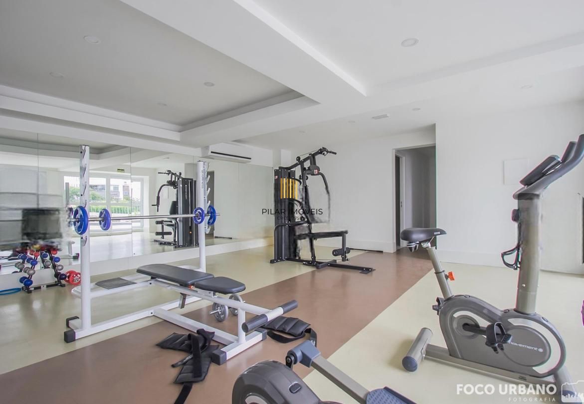 Cobertura com 157m2, 3 dormitórios no bairro Boa Vista.