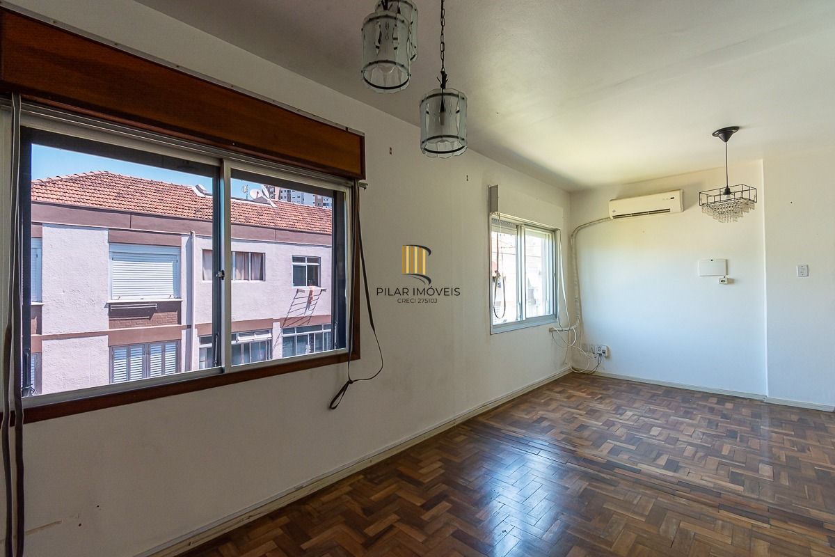 Apartamento com 02 quartos no Bairro Vila Ipiranga