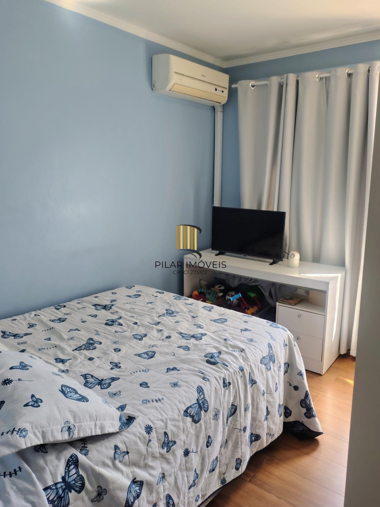 Apartamento térreo com 62m², 2 quartos, vaga coberta, Cavalhada, Porto Alegre/RS