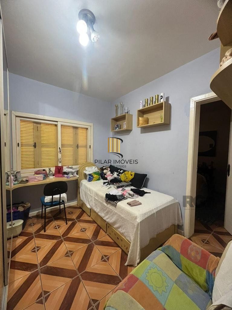 Casa com 4 quartos, suíte, churrasqueira, vaga de garagem, no bairro Elsa, Viamão/RS