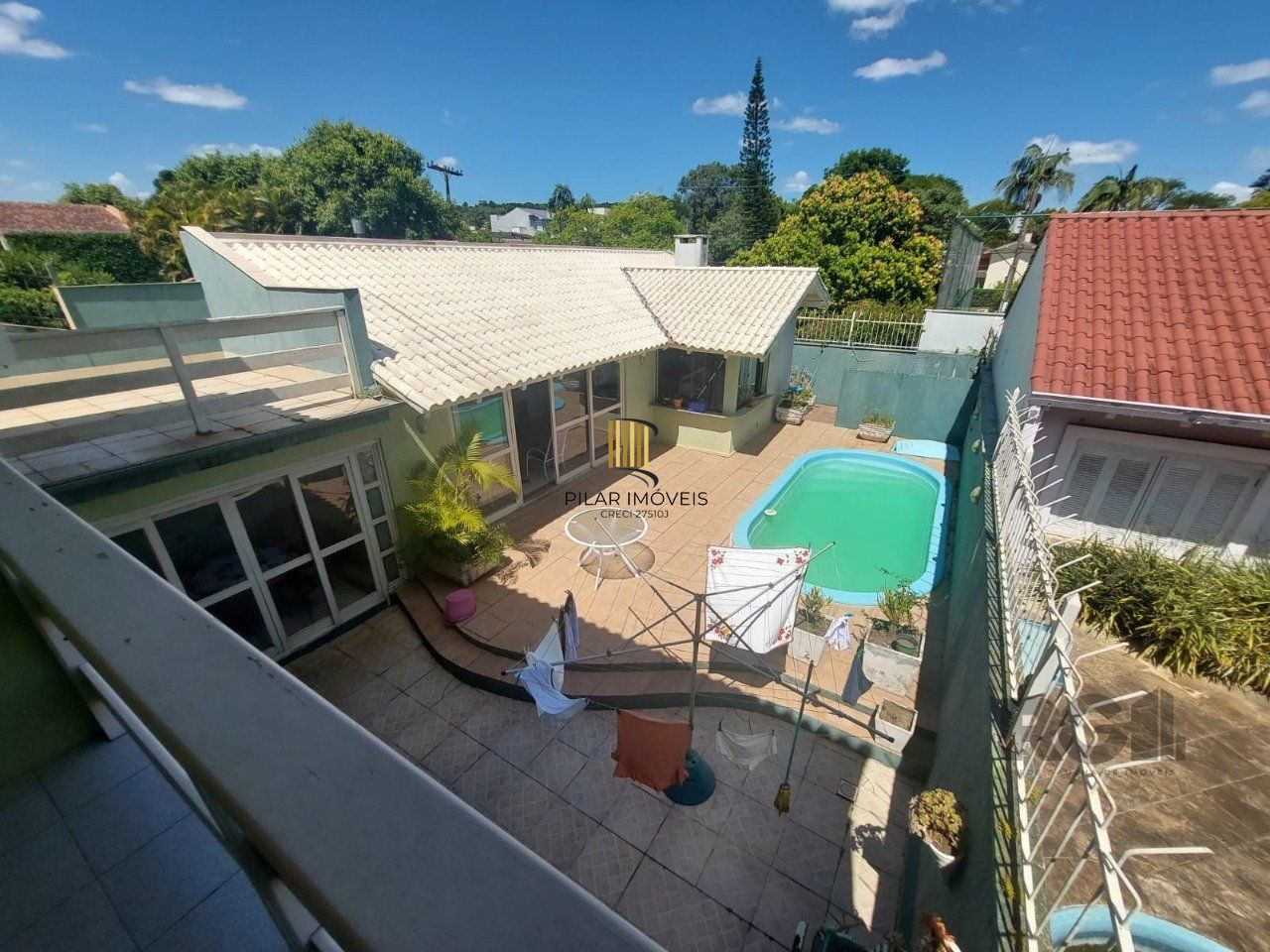 CASA 4 QUARTOS - DEPENDÊNCIA - PISICINA - ÁREA GOUMERT - IPANEMA - PORTO ALEGRE - RS