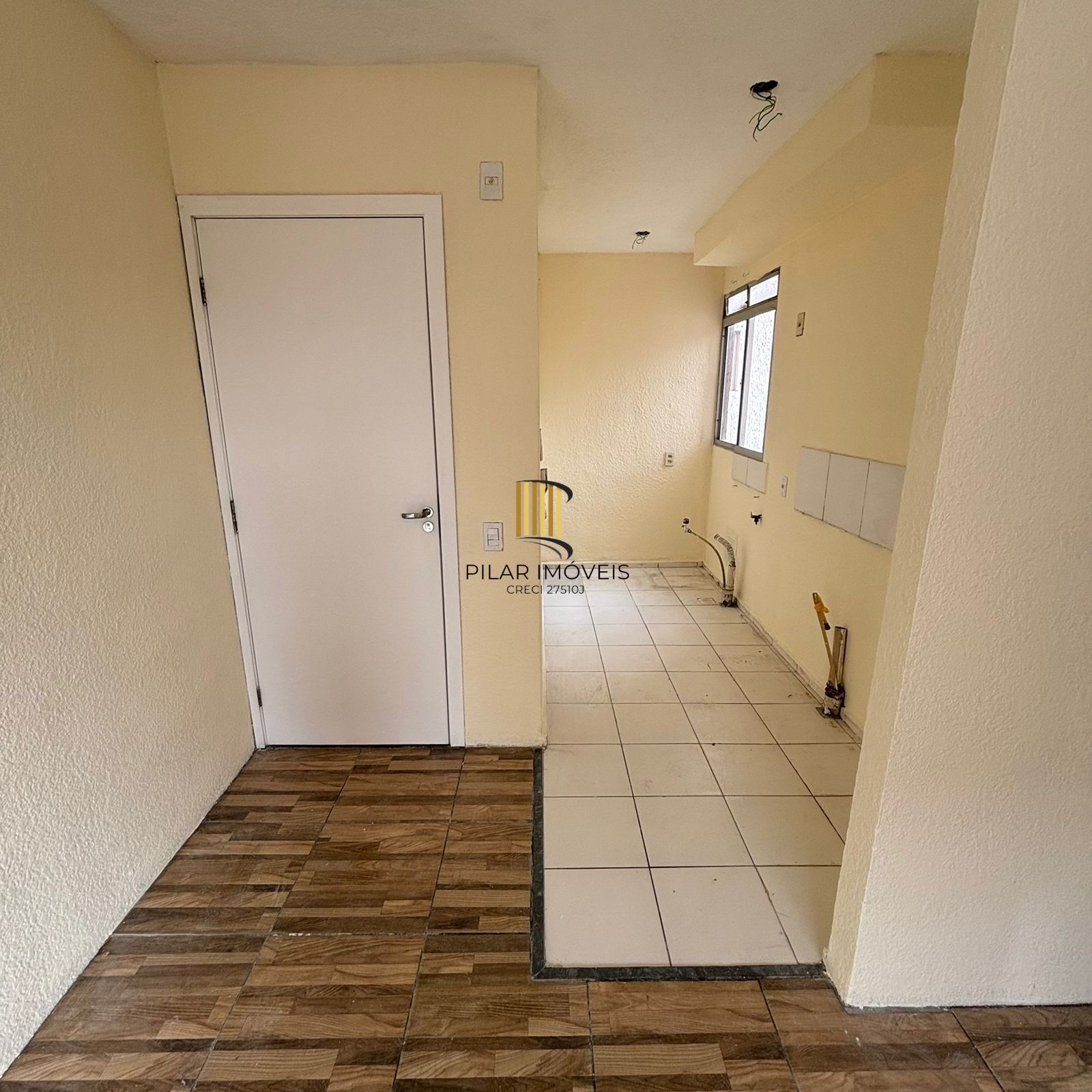 Apartamento com 02 quartos e 01 vaga fixa no Bairro Hípica