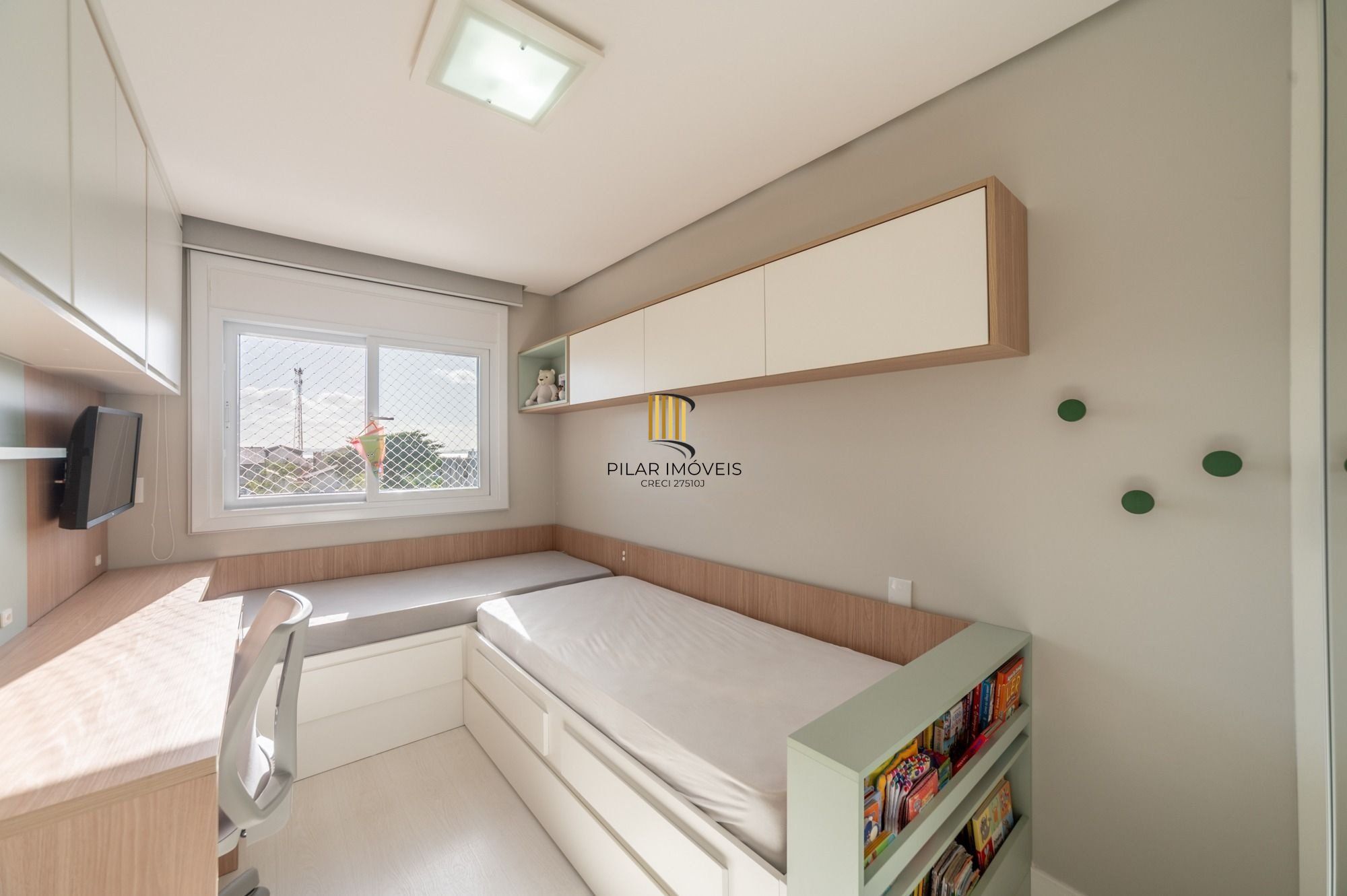 Deslumbrante casa 3 suítes, 4 Banh, 2 vagas cobertas, Guarujá POA RS