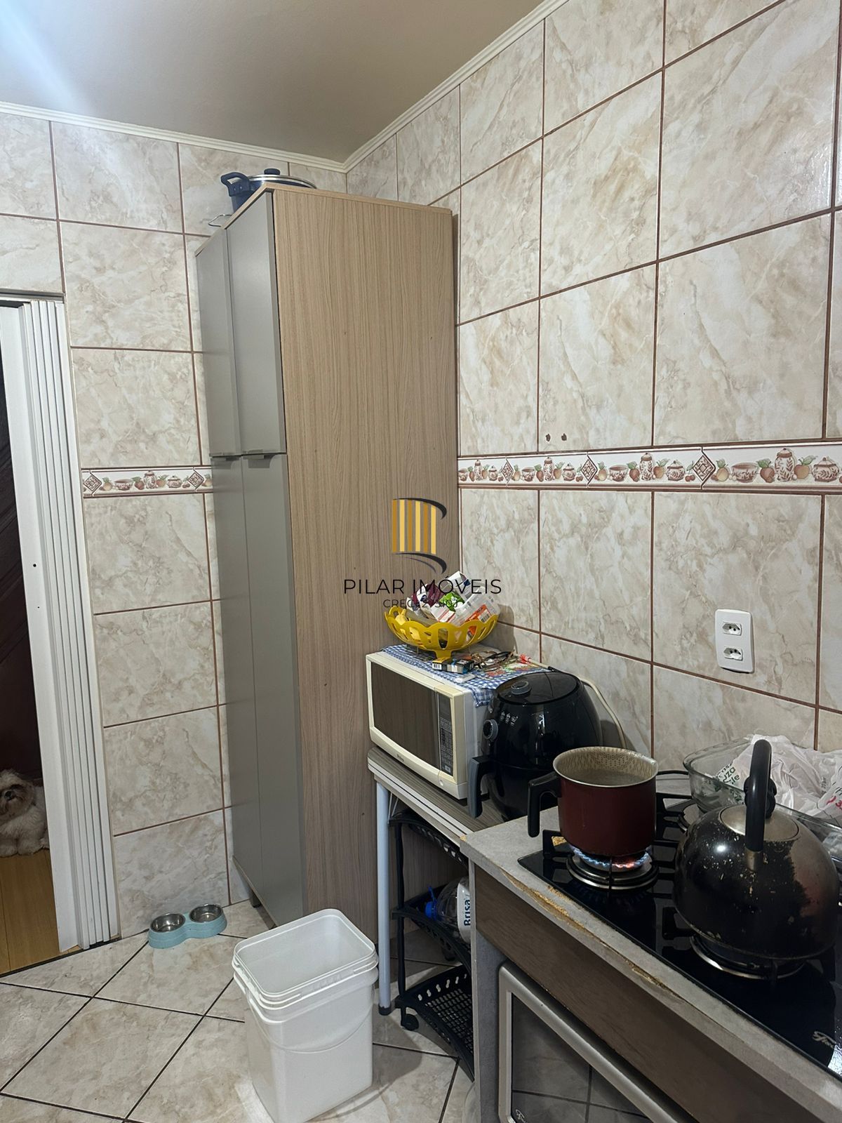 Apartamento com 02 quartos no Bairro Humaitá