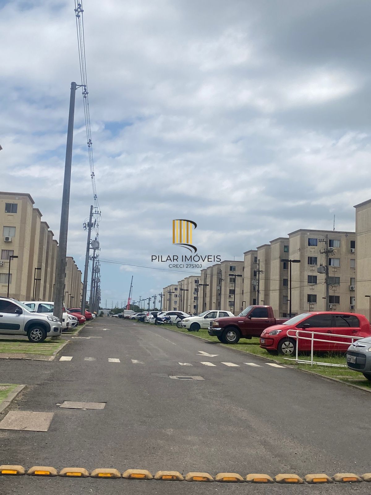 Apartamento com 02 quartos e 01 vaga no Bairro Sarandi