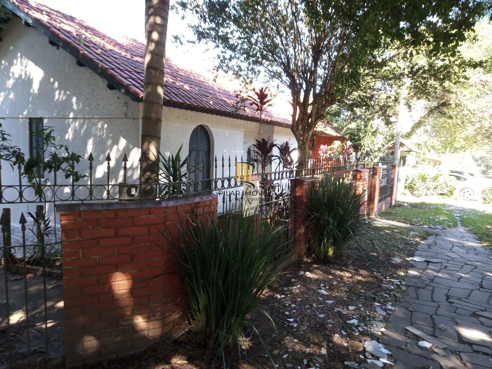 Casa 3 dormitórios no bairro Ipanema