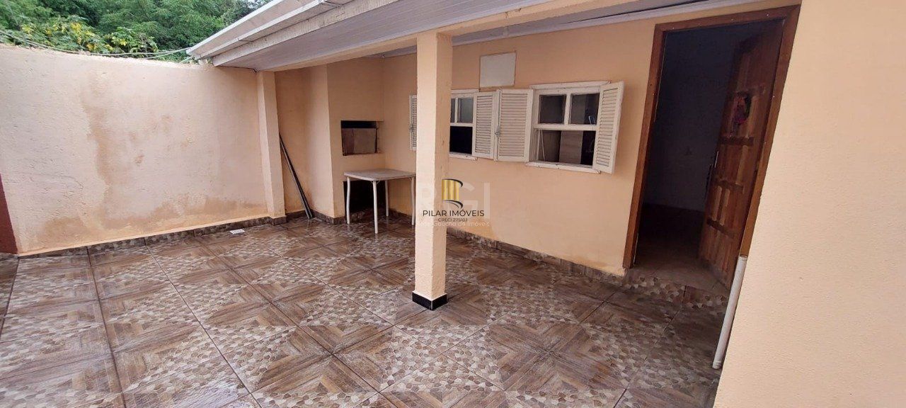 Casa para Venda - 78m², 2 quartos, 2 vagas - Santo Inácio, Esteio