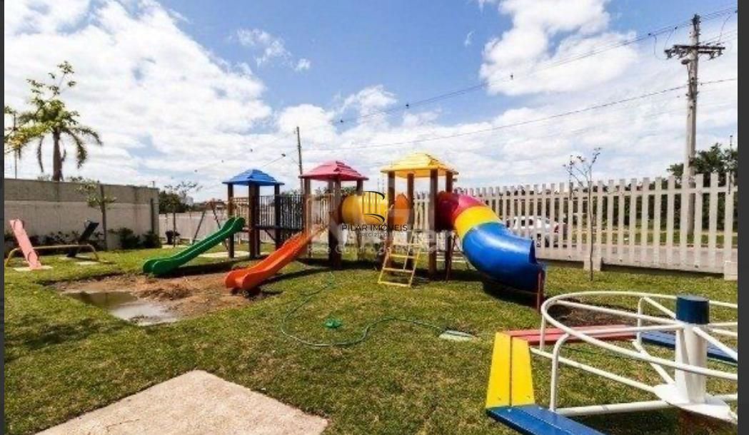 Apartamento 2 dormitórios com vaga no bairro Cavalhada.