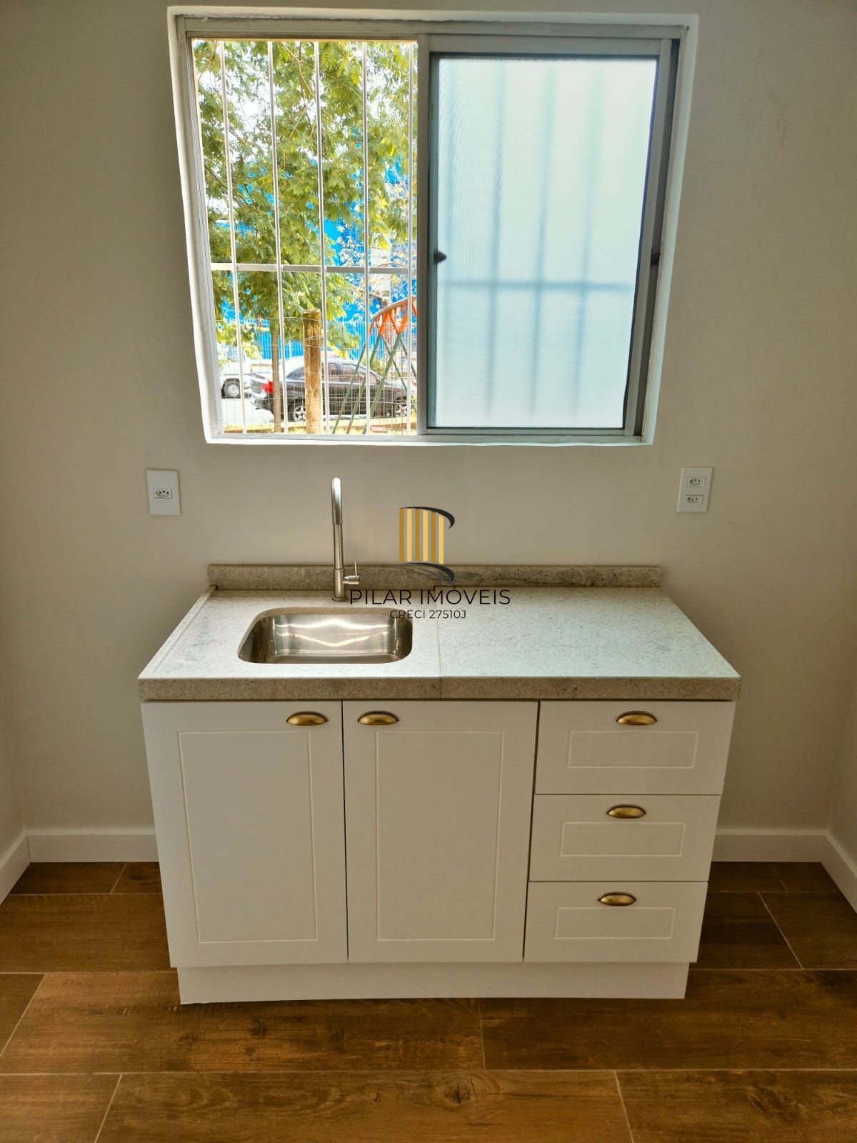 Apartamento 2 dormitórios no bairro Rubem Berta