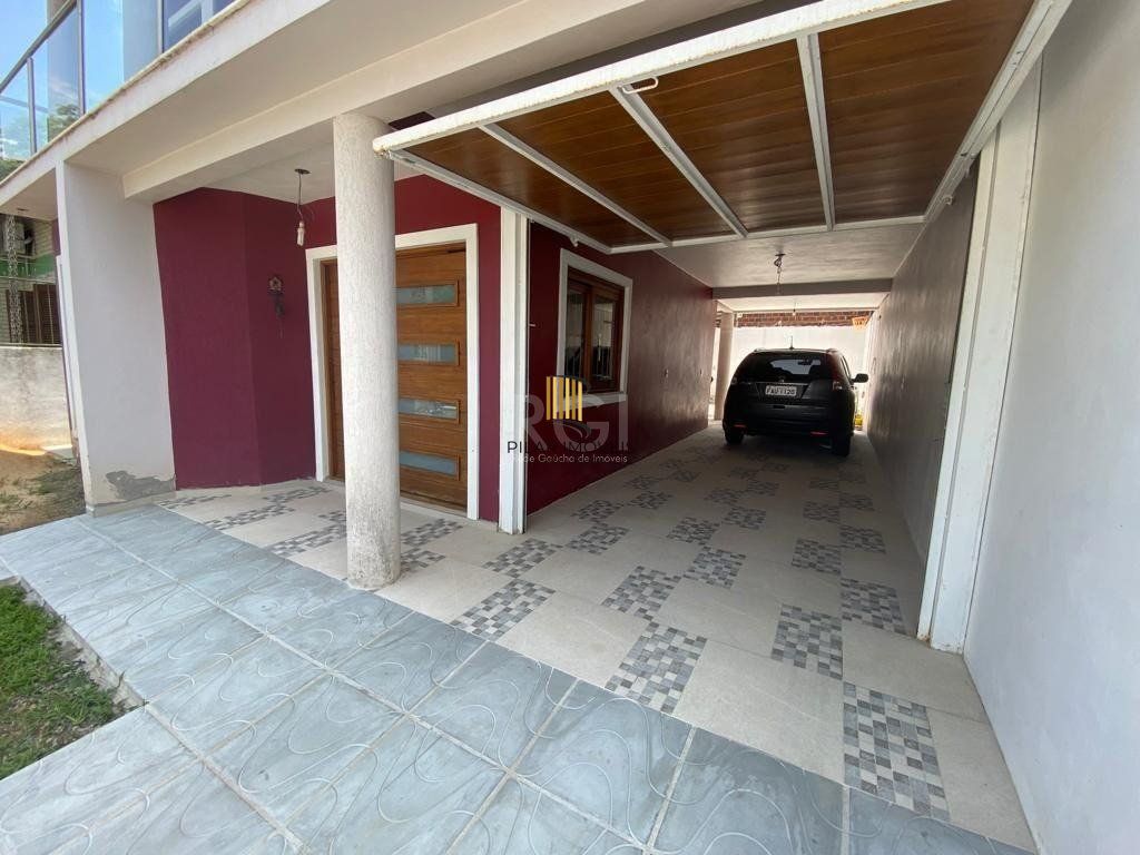 Sobrado 3 dormitórios no bairro Moinhos de Vento em Canoas