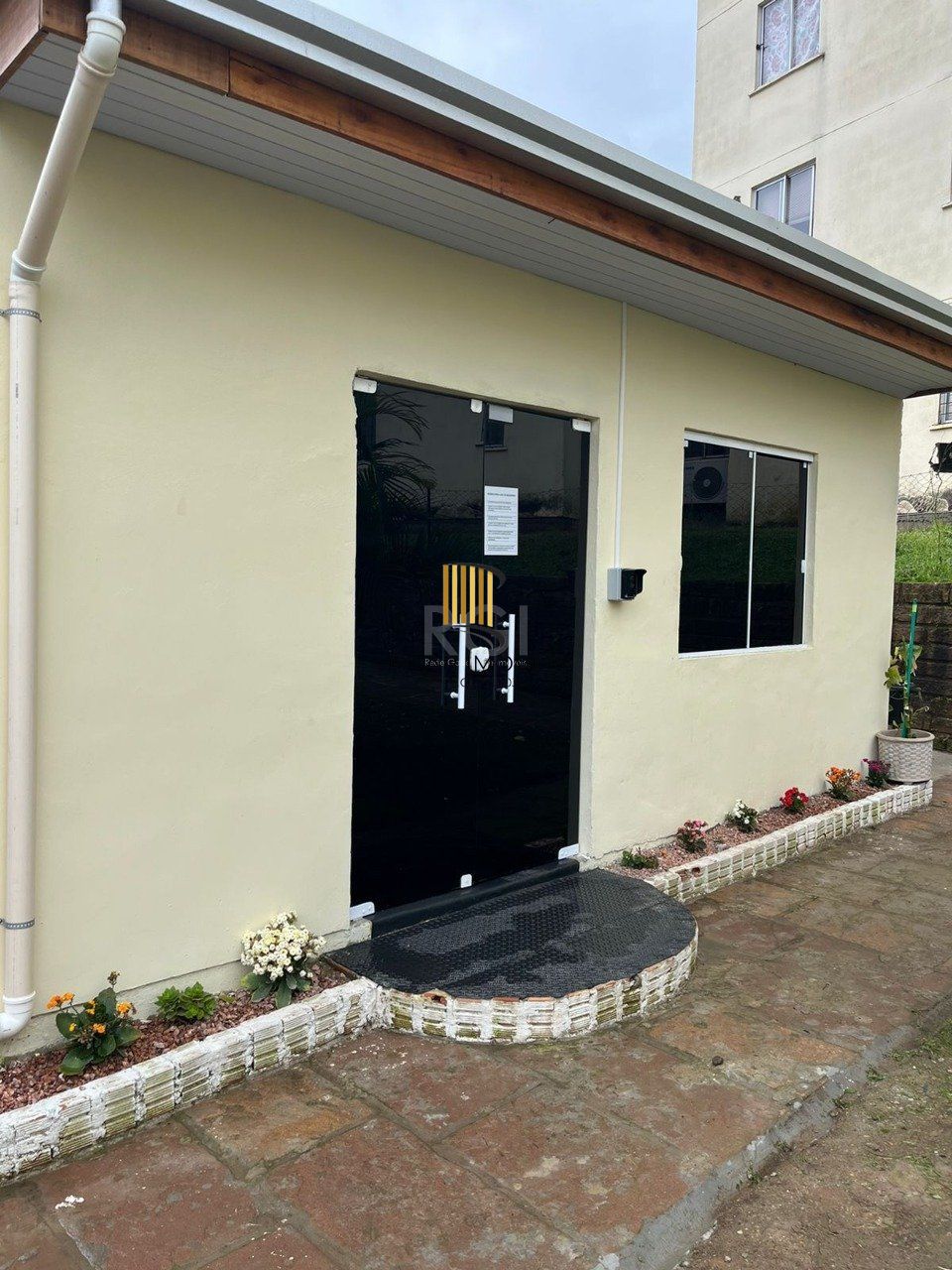 Apartamento para Venda - 38.24m², 2 dormitórios, 1 vaga - Vila Nova, Porto Alegre
