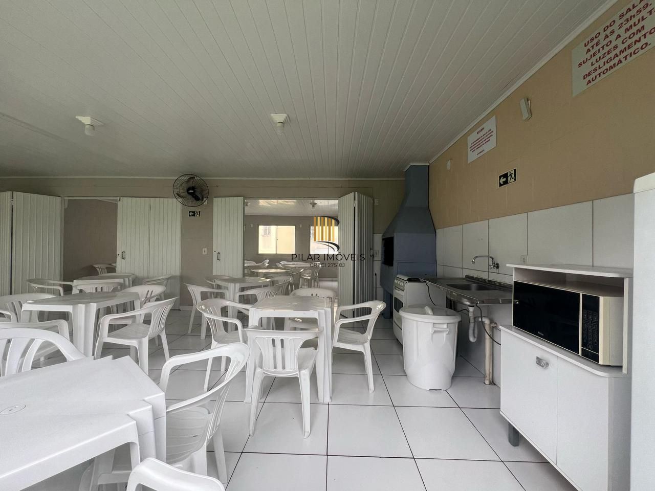 Apartamento com 2 quartos com vaga de garagem no Bairro Campo Novo