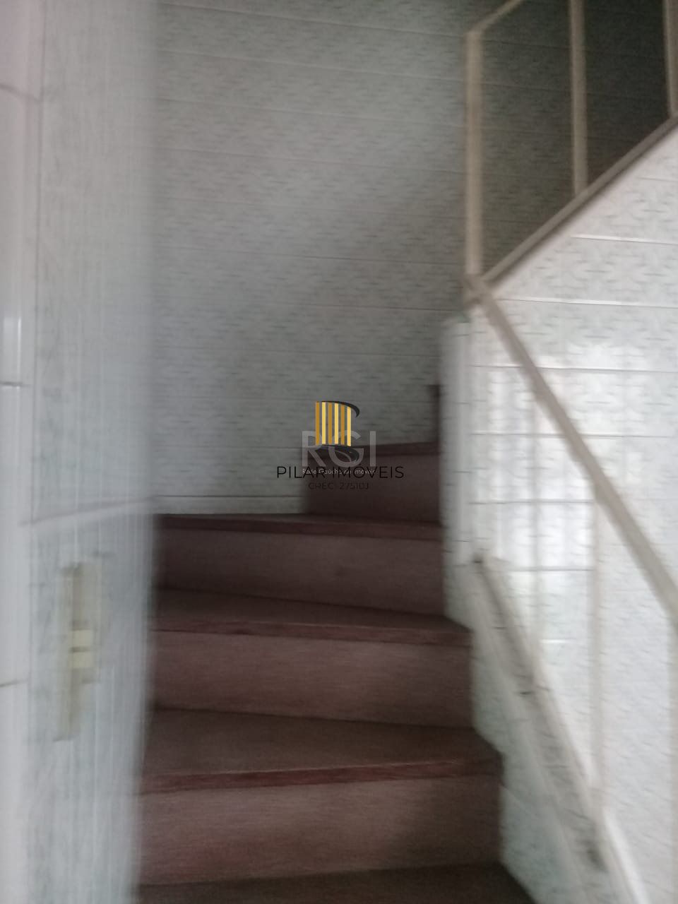Casa de 4 dormitórios na Av. Teresópolis bairro Teresópolis