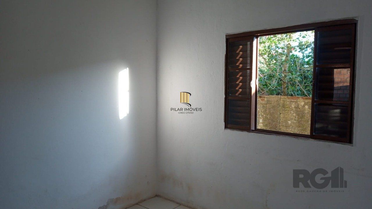 Casa à venda 2 dormitórios 3 vagas no Bairro Lami Porto Alegre RS