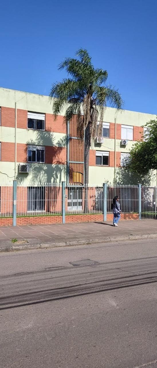 Apartamento com 2 quartos, vaga de garagem, lavabo, no bairro Cristal, Porto Alegre/RS