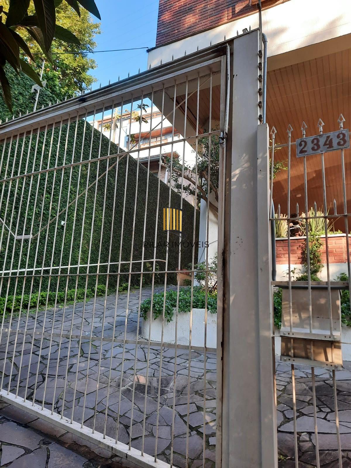 Apartamento de 1 dormitório e 1 vaga de garagem sem elevador !