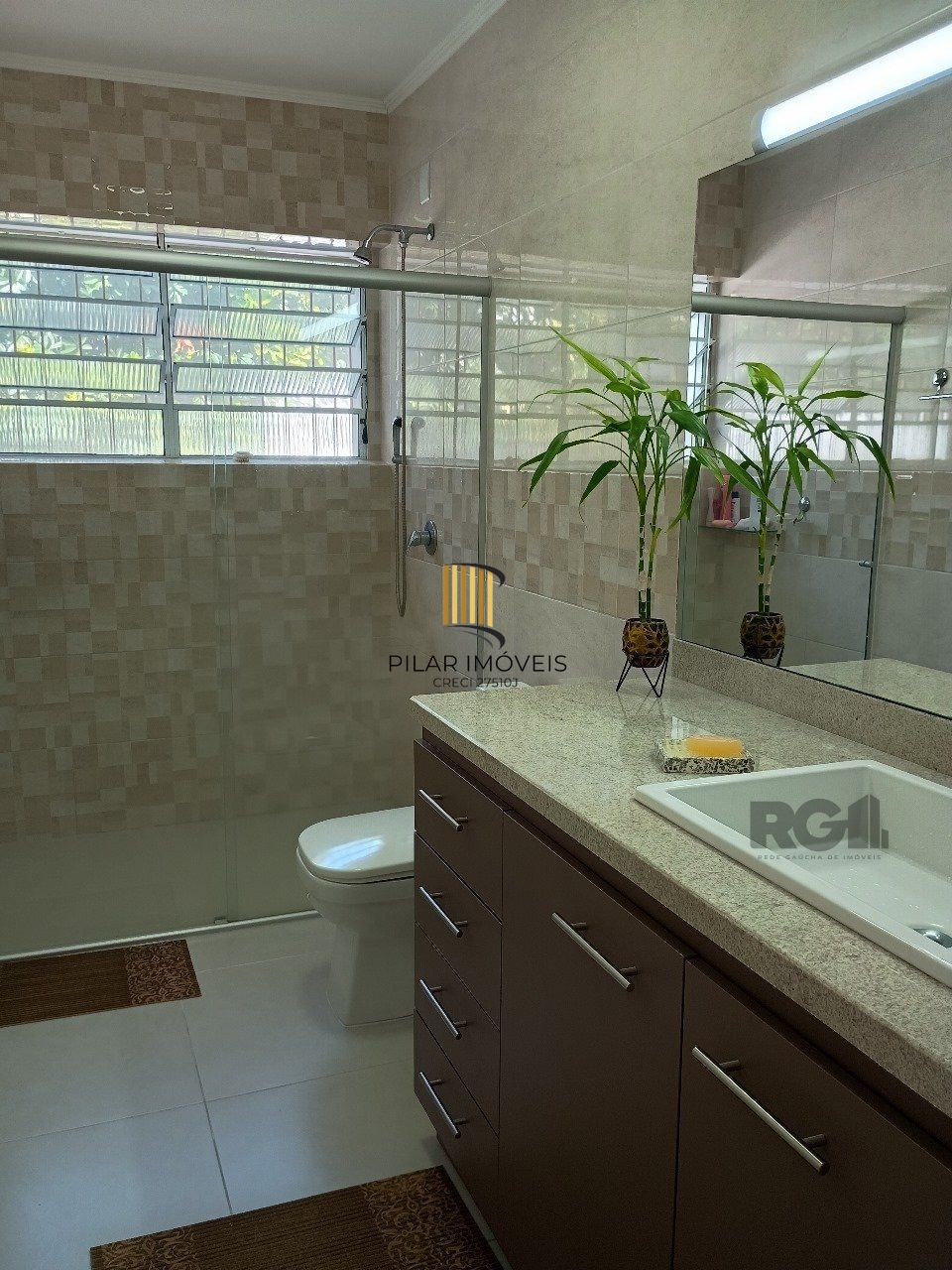 Casa Condominio para Venda 3 dormitórios, sendo 1 suites, 2 vagas - Tristeza