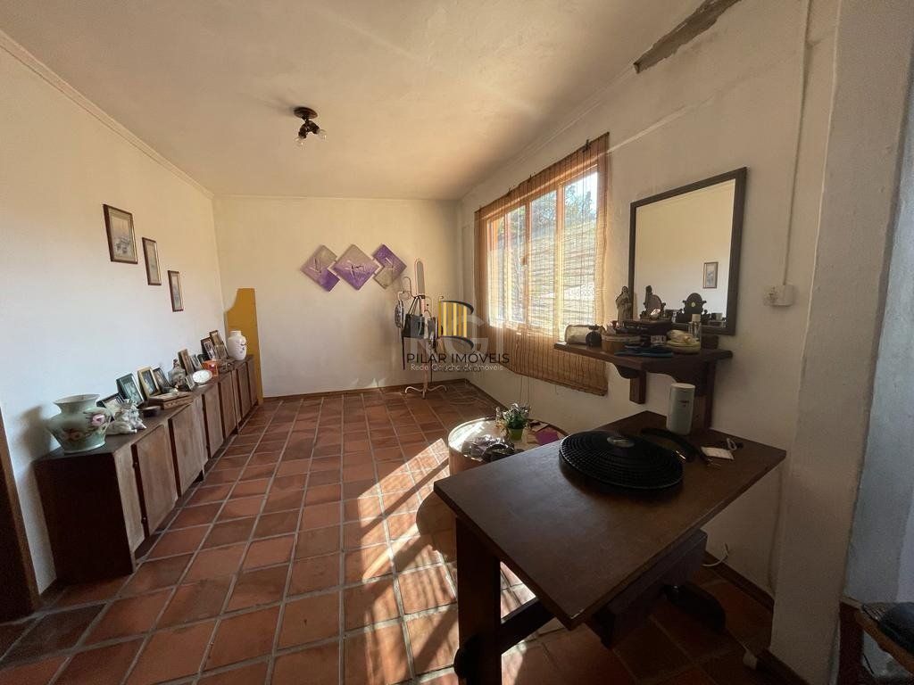 Casa para Venda - 400m², 5 dormitórios, sendo 3 suites, 4 vagas - Ipanema PORTO ALEGRE /RS