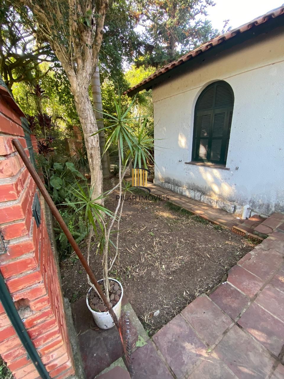 Casa 3 dormitórios no bairro Ipanema