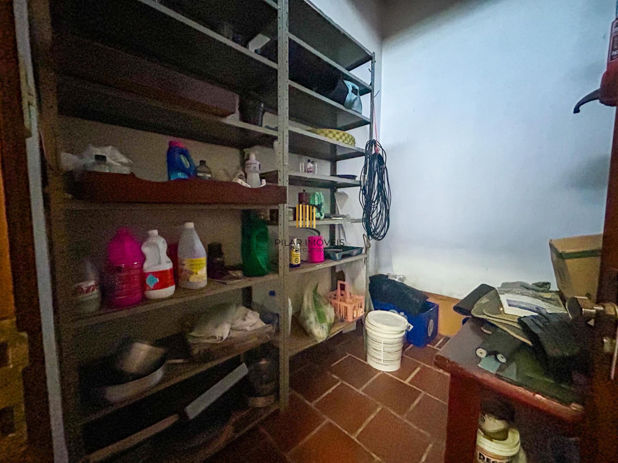Casa Residencial com 3 Quartos, sendo 1 suíte e 3 Banheiros, no Bairro Santa Teresa em Porto Alegre, RS