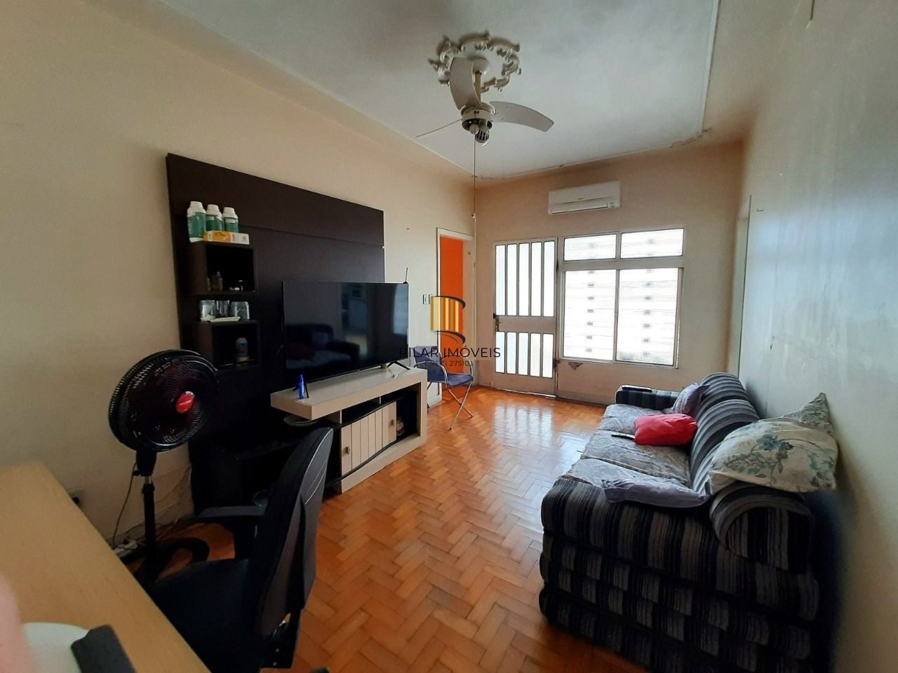 Casa com 4 dormitórios ,