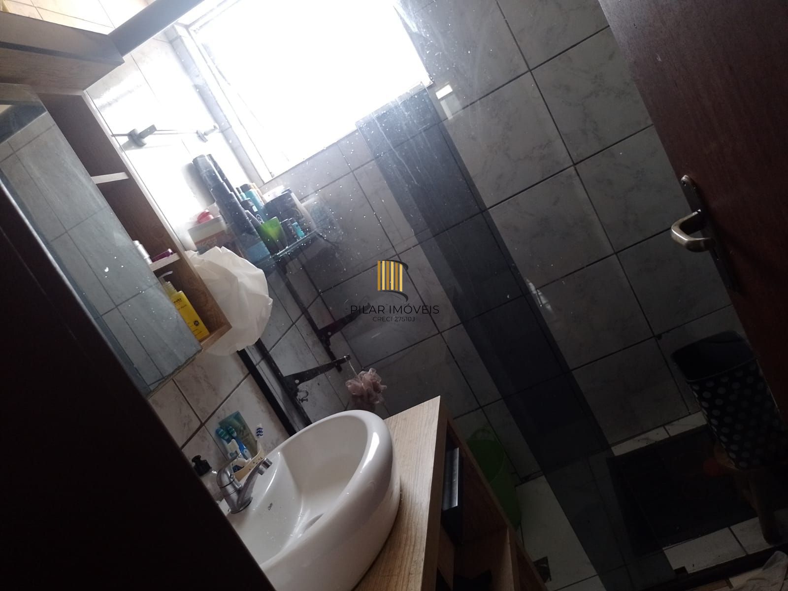 Apartamento com 02 quartos no Bairro Jardim do Salso