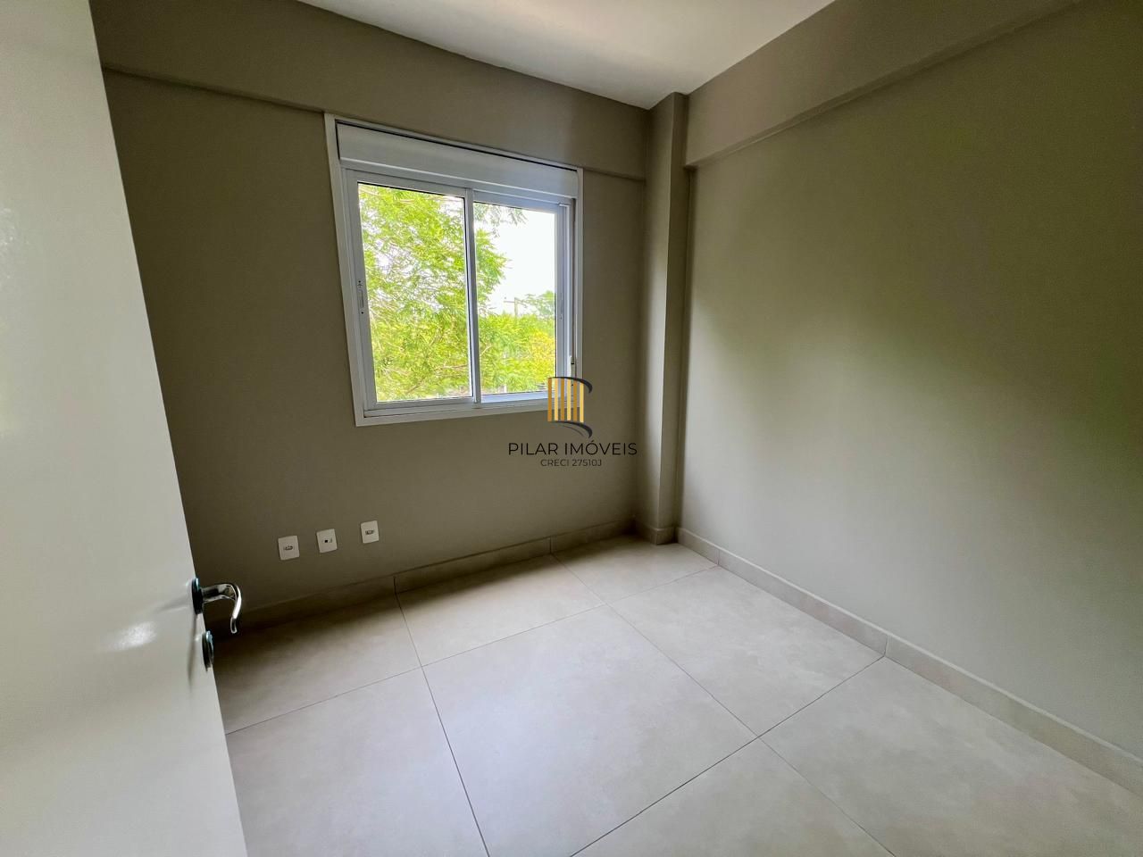 Apartamento 2 dormitórios no bairro Cavalhada