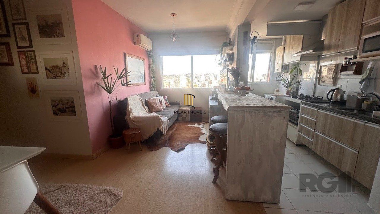 Apartamento 2 dormitórios no bairro Azenha