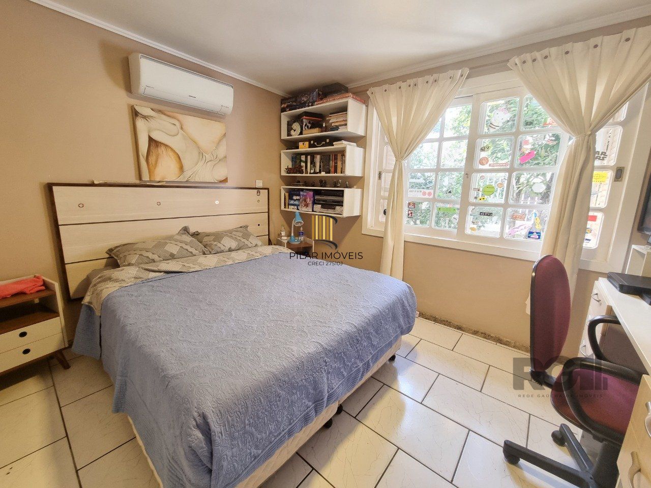 Casa 4 dormitórios, 4 vagas, espaço gourmet, piscina, jardim do salso Porto Alegre RS