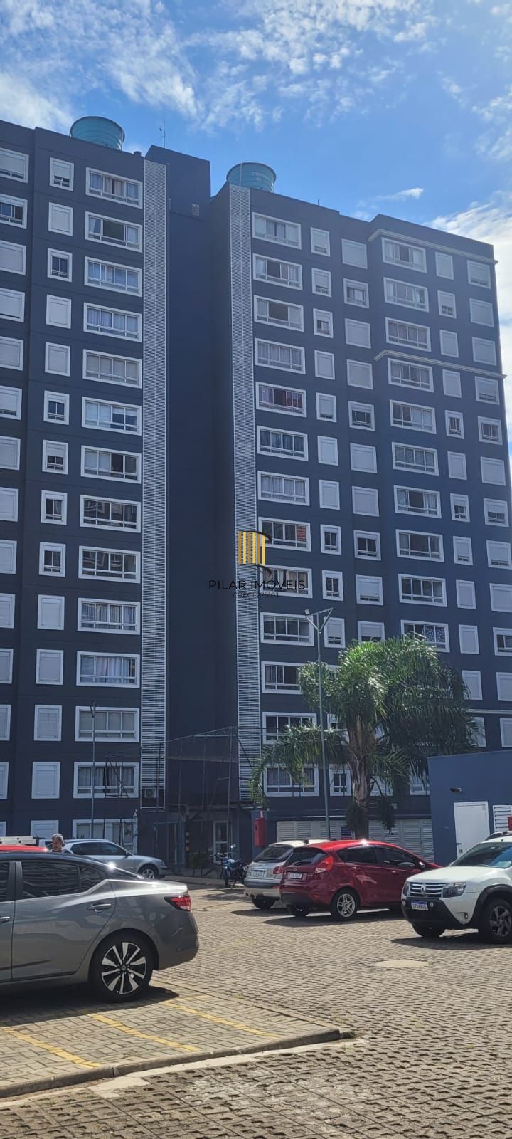 Apartamento com 02 quartos, 01 banheiro, 01 vaga no Bairro Alto Petrópolis.