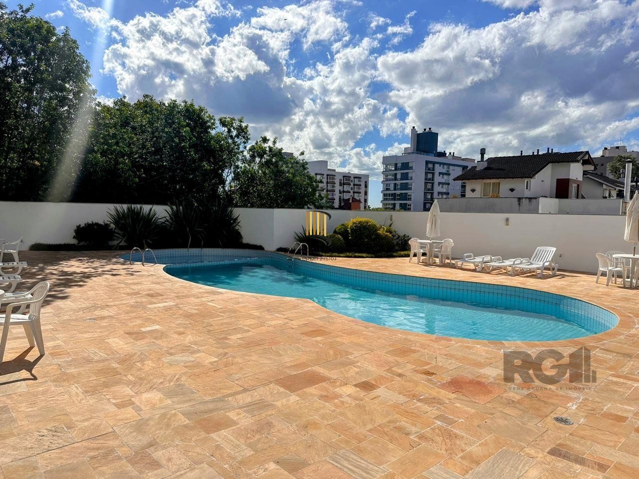 Apartamento a venda no bairro tristeza 2 dormitórios e vaga de garagem