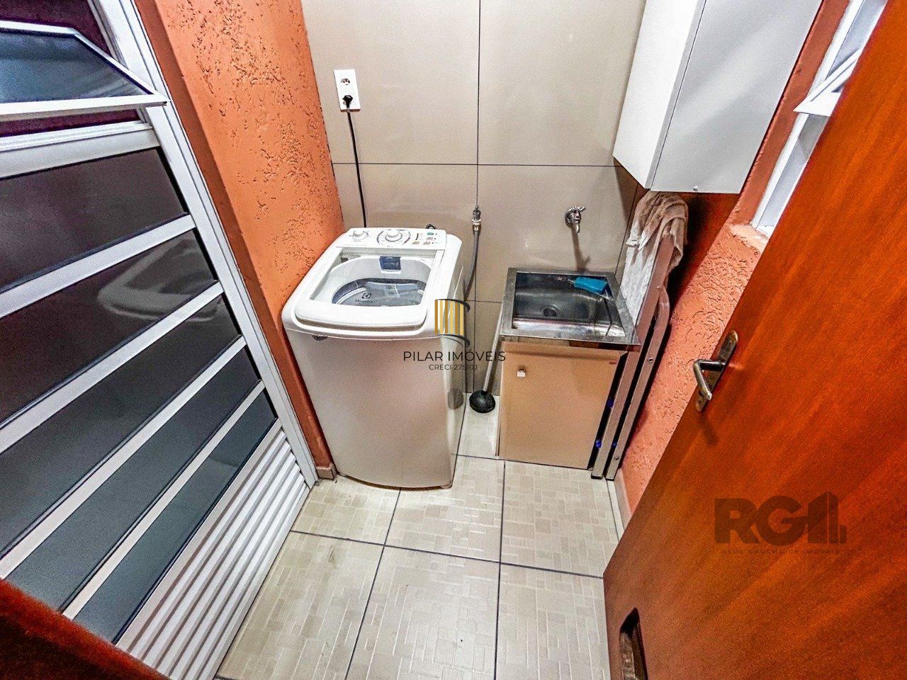 Cobertura de 1 dormitório com vaga no bairro Tristeza
