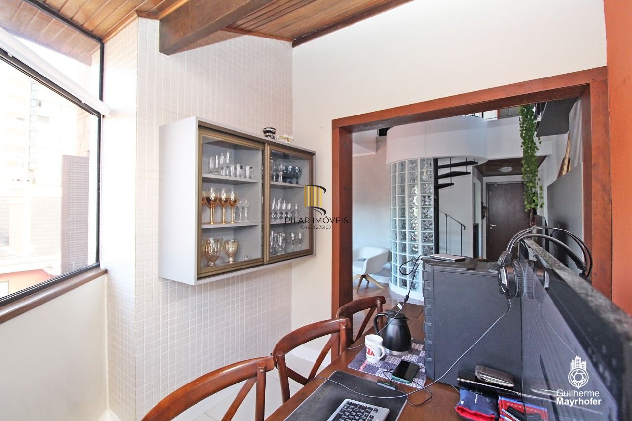 Cobertura para Venda - 217.04m², 3 dormitórios, sendo 1 suites, 2 vagas - Tristeza