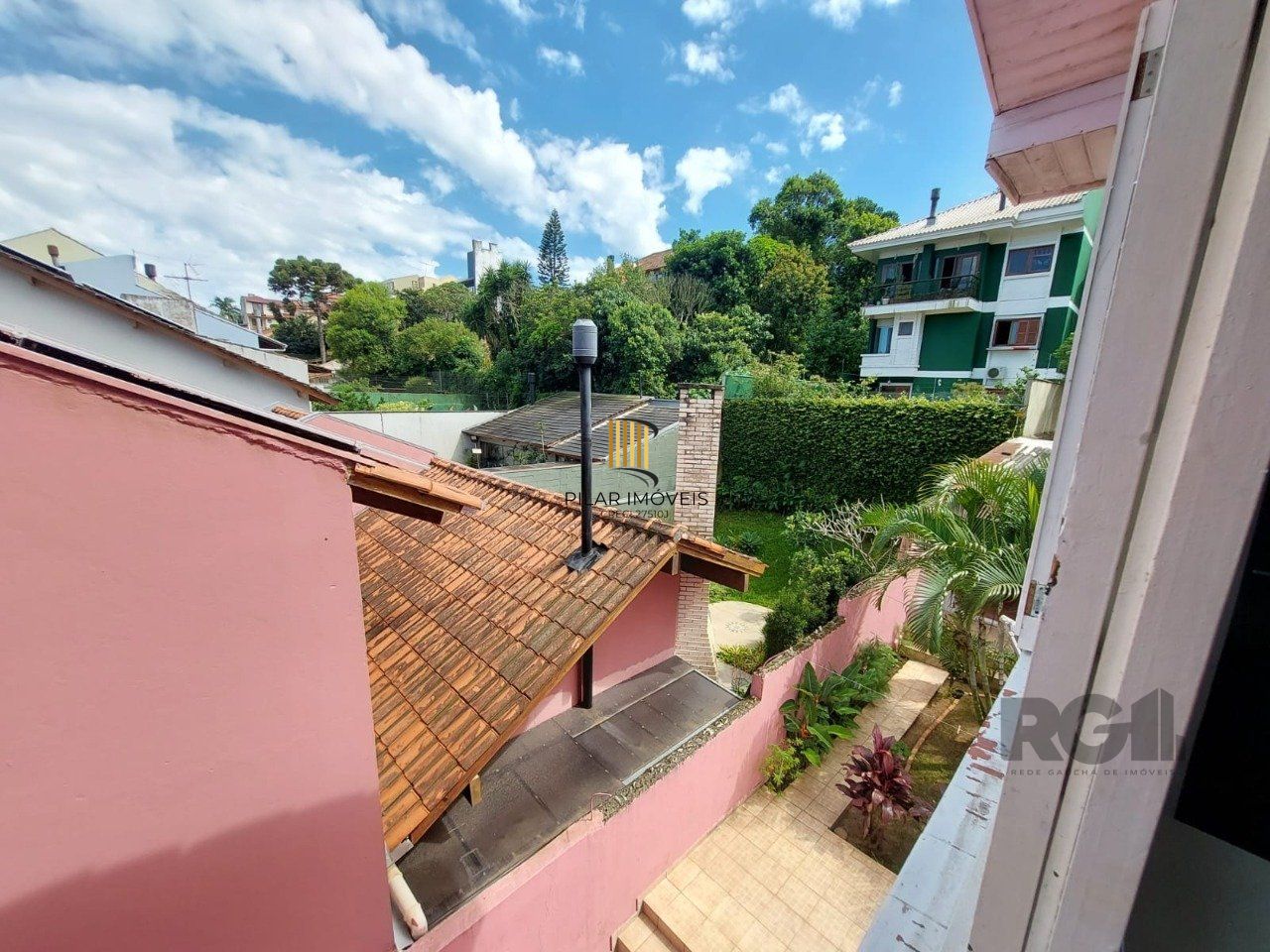 CASA 3 QUARTOS - ESPÍRITO SANTO - PORTO ALEGRE - RS